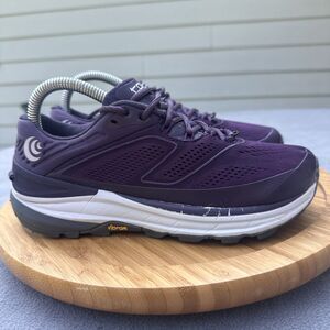 Topo Ultraventure 2 Trail Running Athletic Shoes Sneakers Womens Size 7 Purple